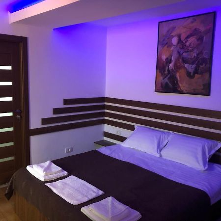 Apartament 2 Camere La Casa - Bucuresti ภายนอก รูปภาพ
