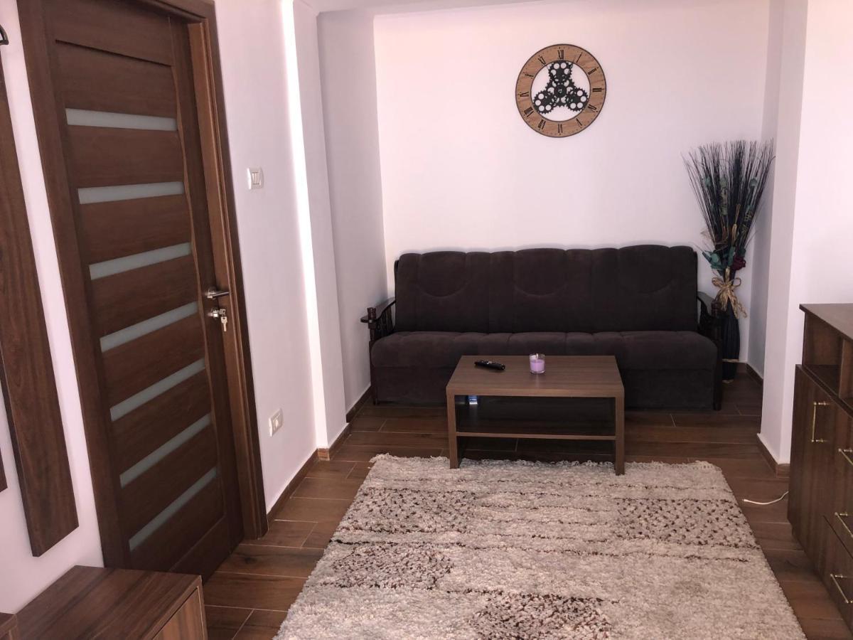 Apartament 2 Camere La Casa - Bucuresti ภายนอก รูปภาพ