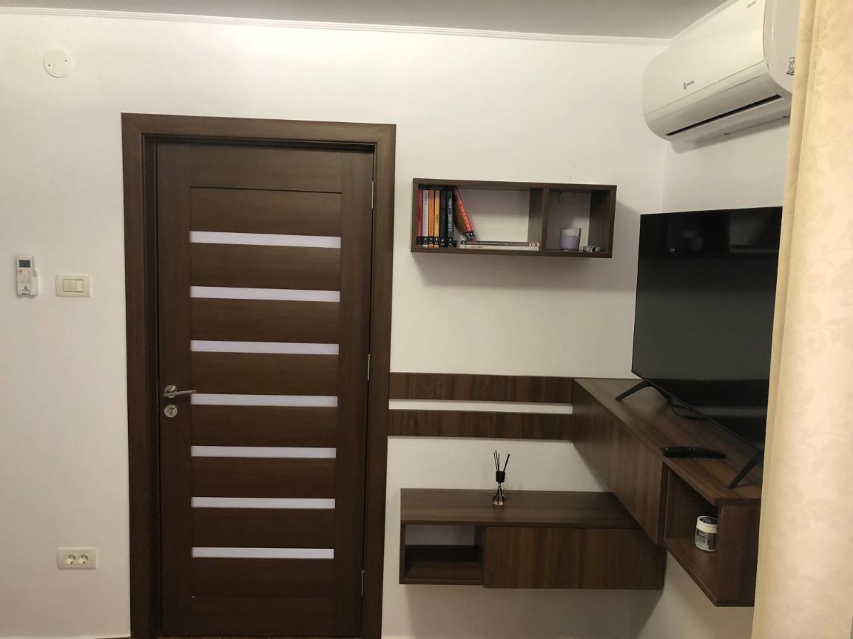 Apartament 2 Camere La Casa - Bucuresti ภายนอก รูปภาพ