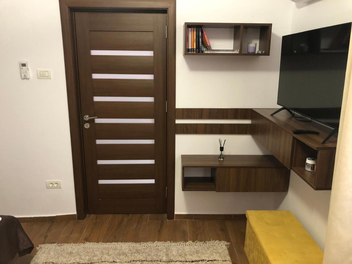 Apartament 2 Camere La Casa - Bucuresti ภายนอก รูปภาพ