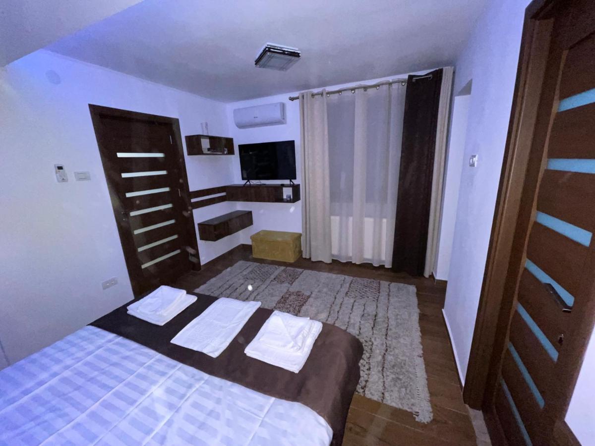 Apartament 2 Camere La Casa - Bucuresti ภายนอก รูปภาพ