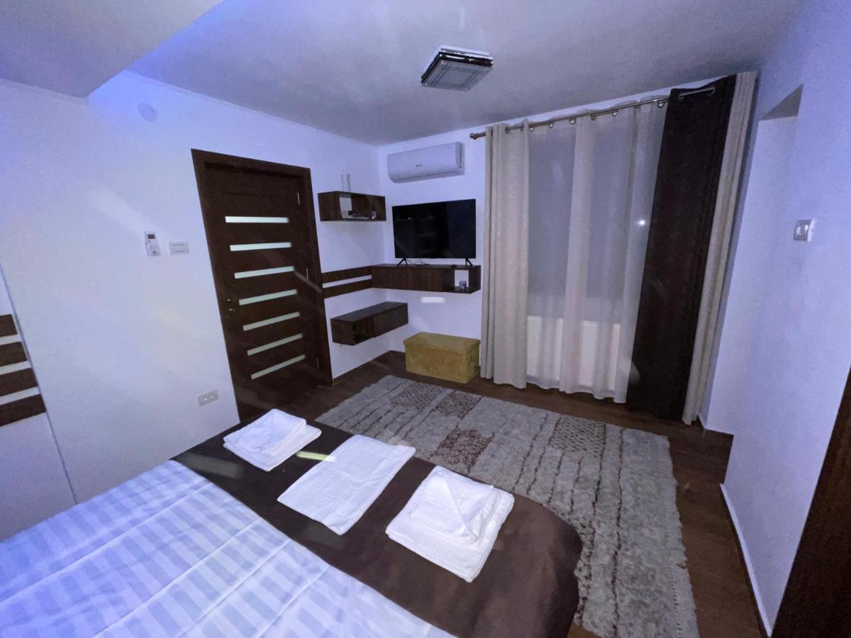 Apartament 2 Camere La Casa - Bucuresti ภายนอก รูปภาพ