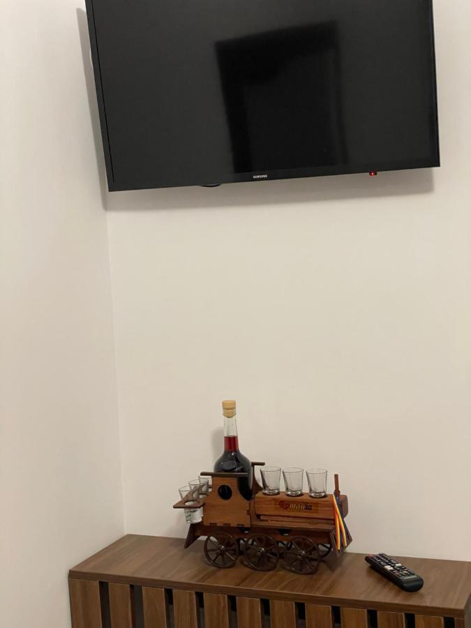 Apartament 2 Camere La Casa - Bucuresti ภายนอก รูปภาพ